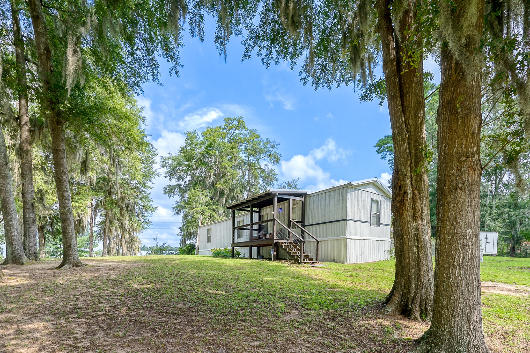 Exterior and fenced yard